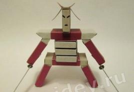 Роботы и игрушки-трансформеры из спичечных коробков